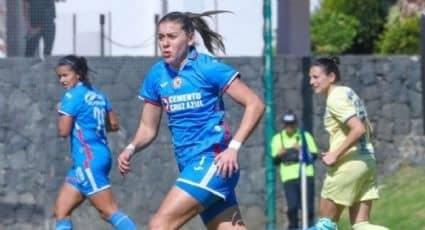 Jugadora de Cruz Azul canta canción con apología al narco Jugadora de Cruz Azul canta canción con apología al narco