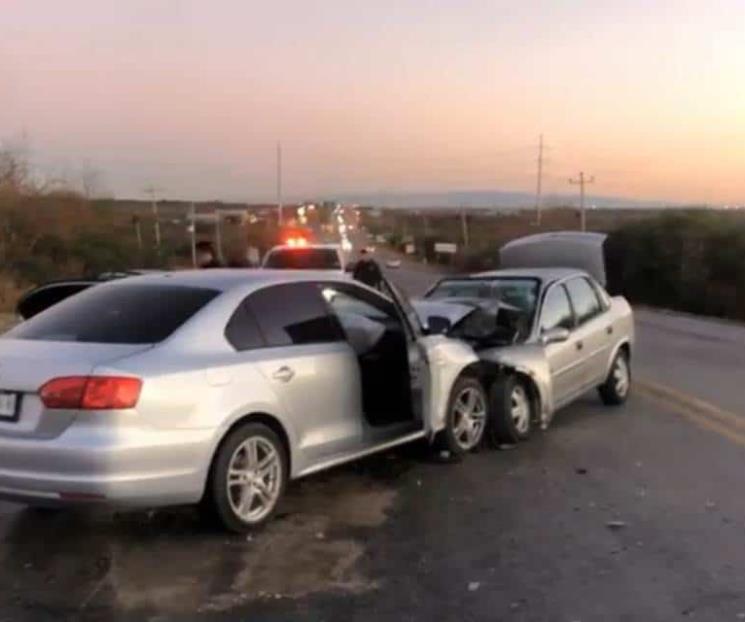 Deja choque tres lesionados Deja choque tres lesionados
