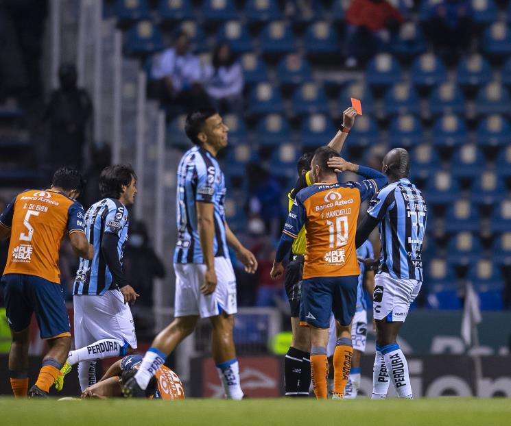 Puebla se impone a Gallos en el Cuauhtémoc Puebla se impone a Gallos en el Cuauhtémoc