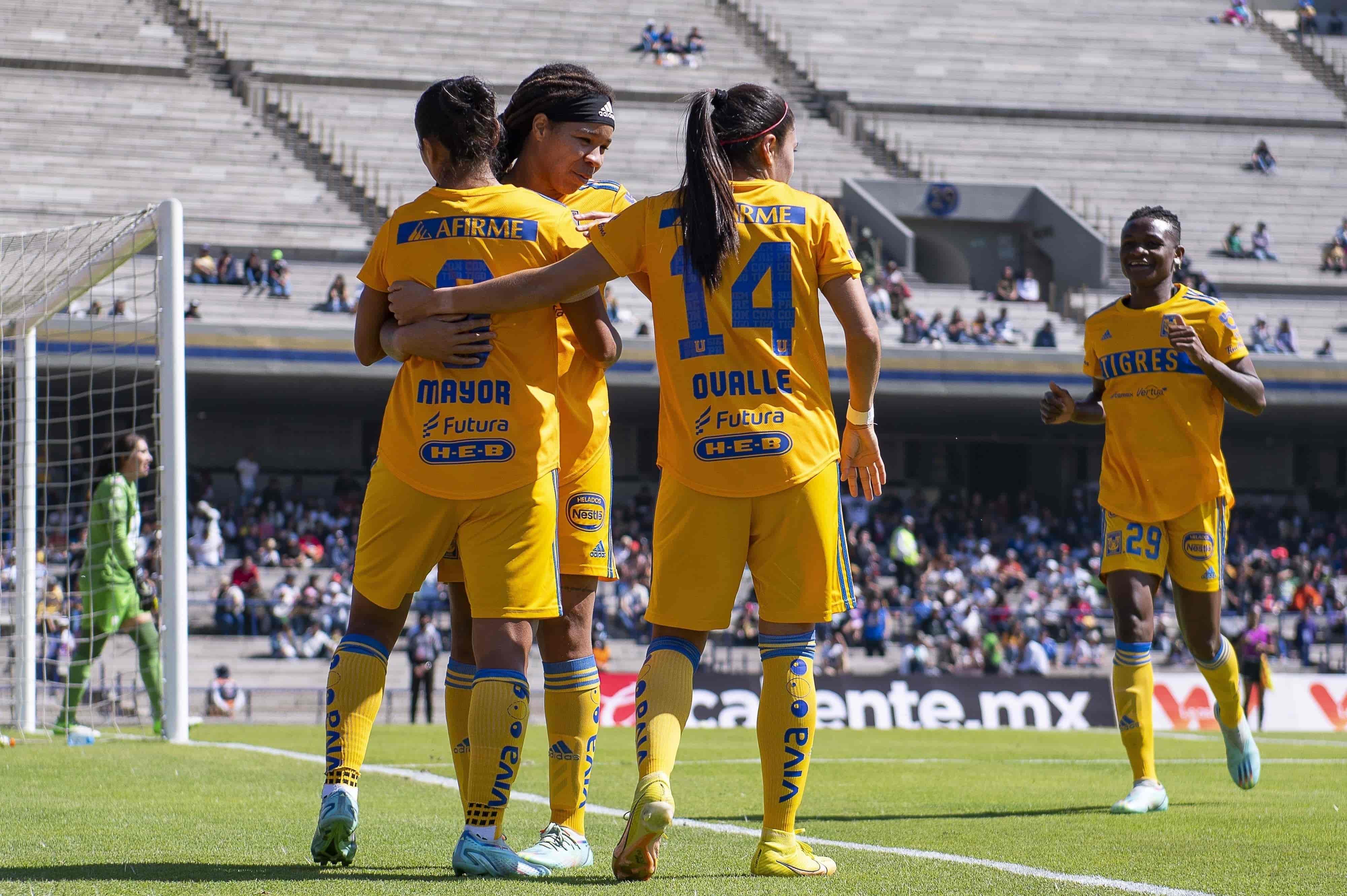 Stephany Mayor hace el 3-0.