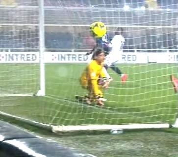 Humillan a Ochoa en la Serie A y le meten 8 goles Humillan a Ochoa en la Serie A y le meten 8 goles