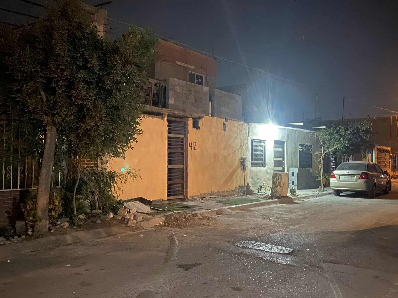 Atacan a balazos a un masculino cuando caminaba en la vía pública, en Santa Catarina