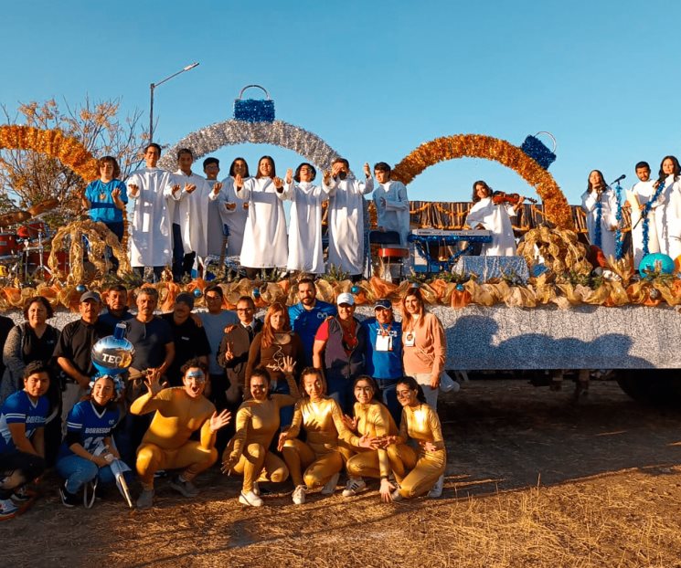 Tec Irapuato genera sonrisas en la Cabalgata de Reyes 2023 Tec Irapuato genera sonrisas en la Cabalgata de Reyes 2023