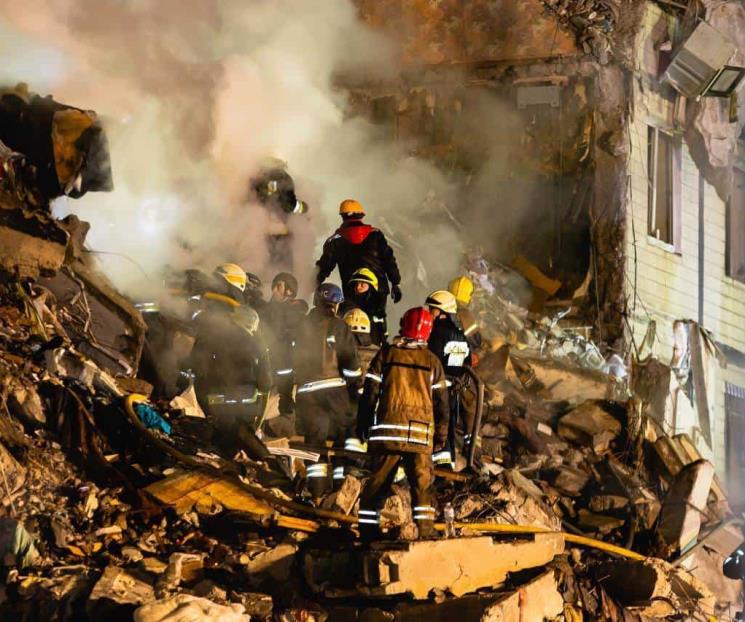 Asciende a 40 la cifra de muertos en ataque a Dnipró Asciende a 40 la cifra de muertos en ataque a Dnipró