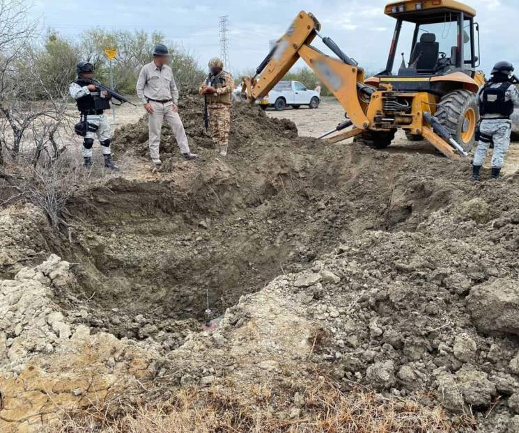 Encuentran toma clandestina cerca de Cadereyta Encuentran toma clandestina cerca de Cadereyta