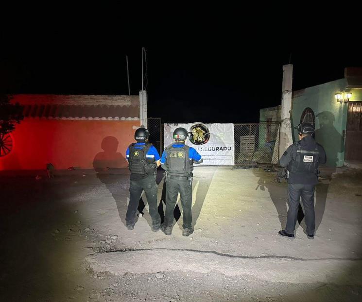 Aseguran tras cateo vehículos robados Aseguran tras cateo vehículos robados