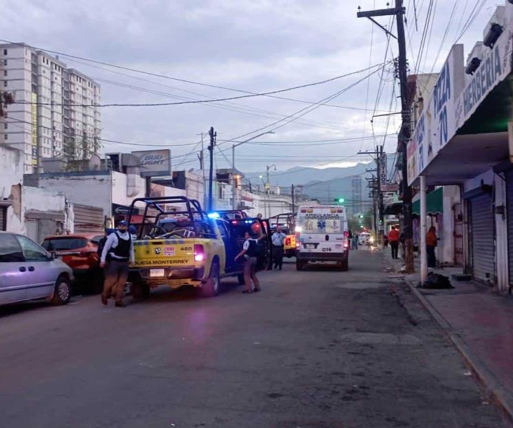 Sale de bar y lo matan de una cuchillada Sale de bar y lo matan de una cuchillada