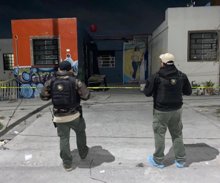 Catean casa donde fue hallado cuerpo enterrado Catean casa donde fue hallado cuerpo enterrado