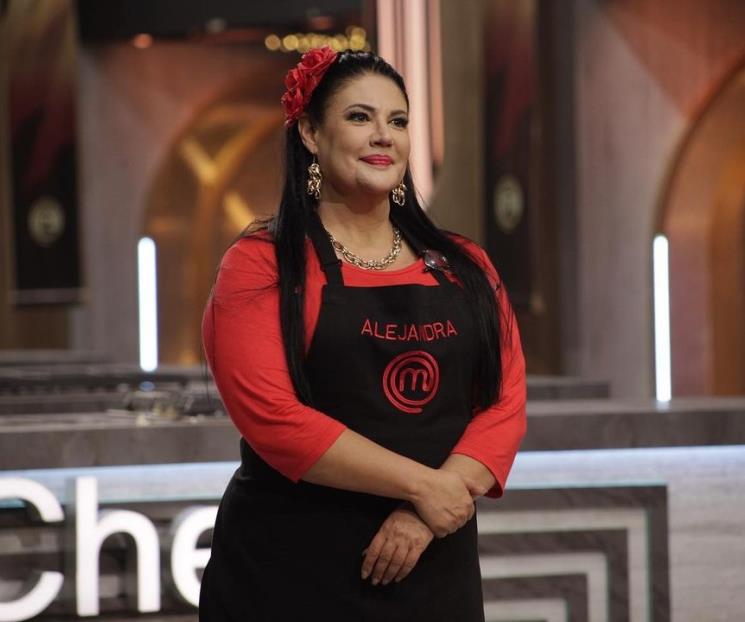 Morena se deslinda de inmueble de Alejandra Ávalos Morena se deslinda de inmueble de Alejandra Ávalos