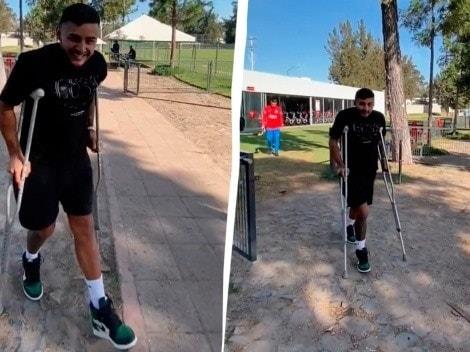 Alexis Vega ‘reaparece’ en muletas Alexis Vega ‘reaparece’ en muletas