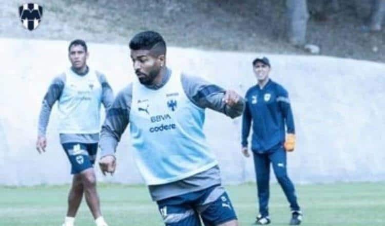 Entrenan Rayados completos Entrenan Rayados completos