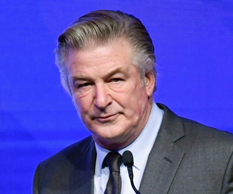 Acusan a Baldwin de homicidio involuntario por caso Rust Acusan a Baldwin de homicidio involuntario por caso Rust