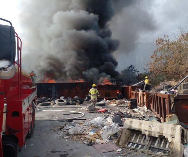 Arden contenedores de basura Arden contenedores de basura