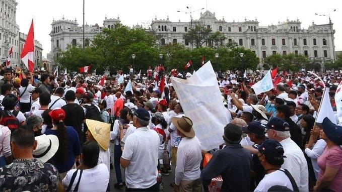 Se recrudecen las protestas en la capital peruana Se recrudecen las protestas en la capital peruana