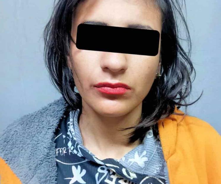 Intentan robar vehículo; los detienen Intentan robar vehículo; los detienen