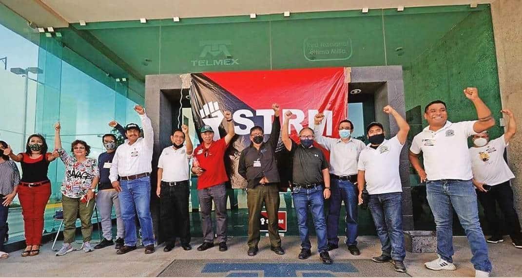 AMLO reconoce a Carlos Slim por acuerdo con telefonistas AMLO reconoce a Carlos Slim por acuerdo con telefonistas