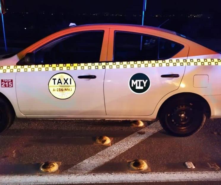 Sorprenden a taxista pollero Sorprenden a taxista pollero