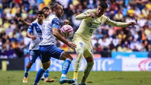 América se enfrenta al Puebla América se enfrenta al Puebla