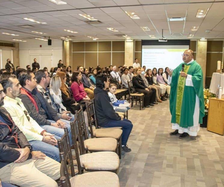 Piden por la salud en misa de inicio de semestre Piden por la salud en misa de inicio de semestre