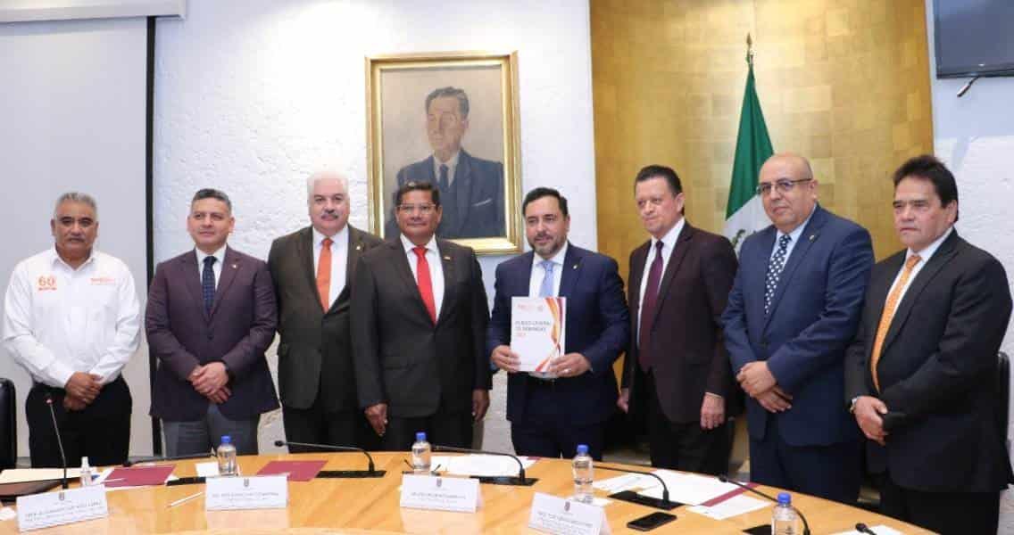 Recibe IPN Pliego General de Demandas 2023-2025 Recibe IPN Pliego General de Demandas 2023-2025