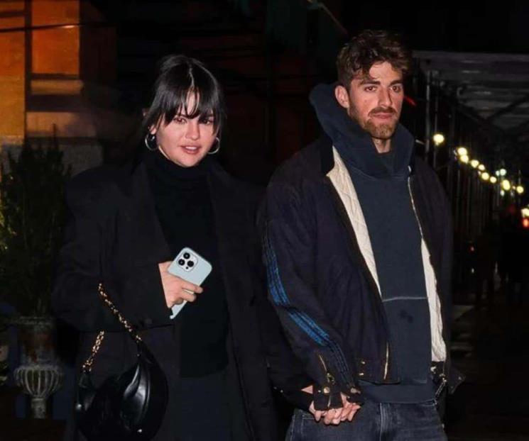 Captan a Selena Gomez con vocalista de The Chainsmokers Captan a Selena Gomez con vocalista de The Chainsmokers