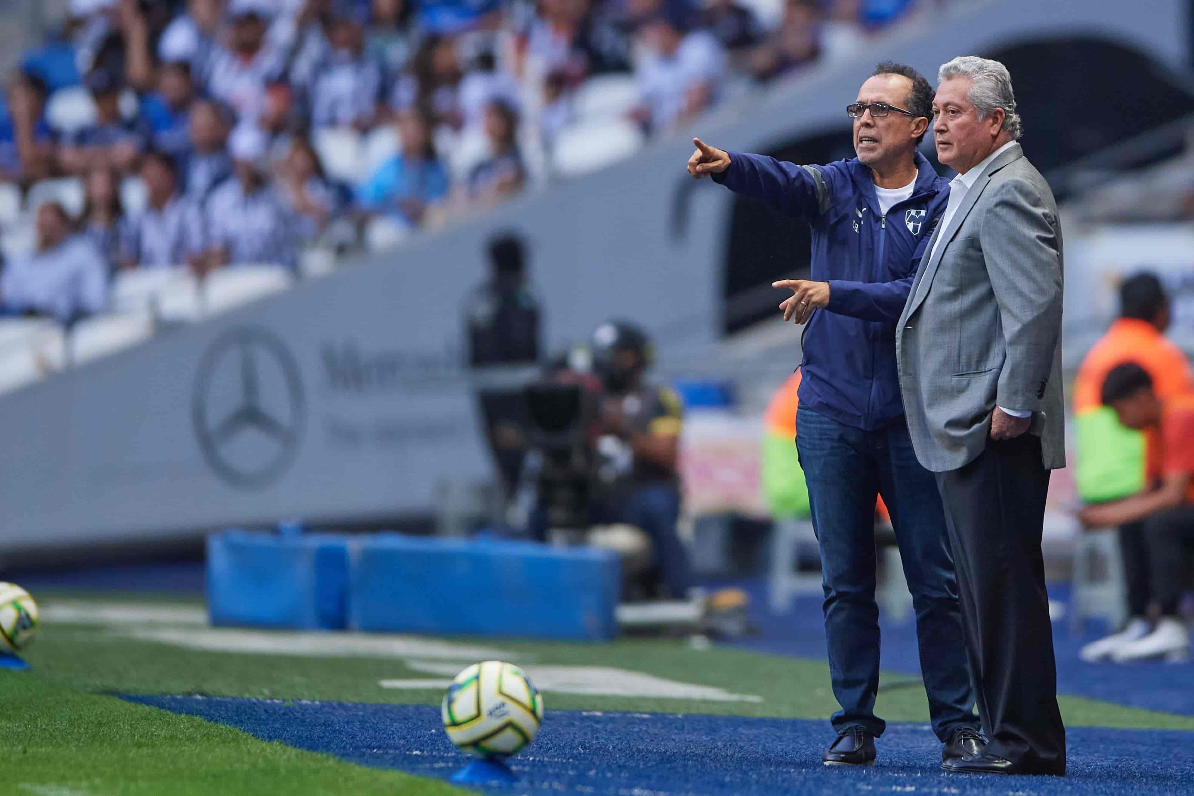 Vucetich analizando el encuentro.