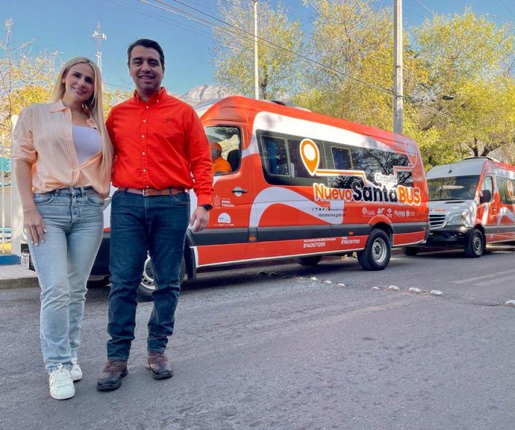 Presenta Nava el “Santa Bus para estudiantes” Presenta Nava el “Santa Bus para estudiantes”