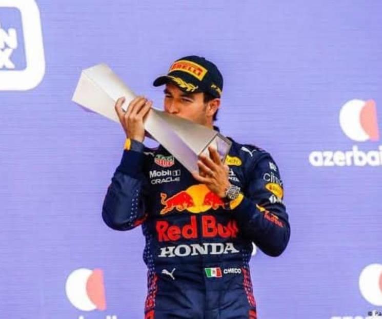 Padre de Checo ve a su hijo como campeón de F1 Padre de Checo ve a su hijo como campeón de F1