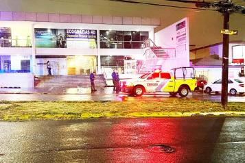 Balean a mujer en est&eacute;tica de Cumbres