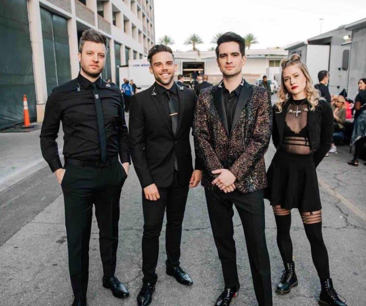 Se separa Panic! At the Disco tras casi 20 años de música Se separa Panic! At the Disco tras casi 20 años de música