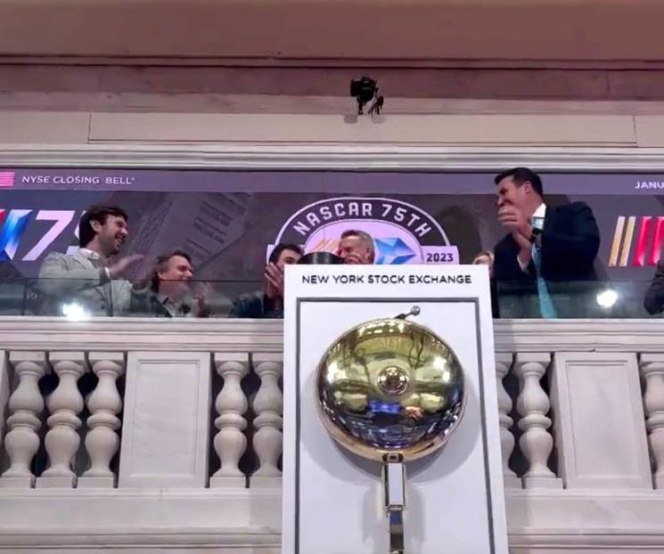 Festeja Daniel Suárez los 75 años de la Nascar Festeja Daniel Suárez los 75 años de la Nascar