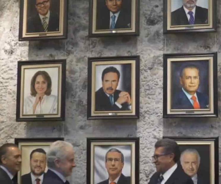 Monreal y Creel posan e intercambian halagos Monreal y Creel posan e intercambian halagos