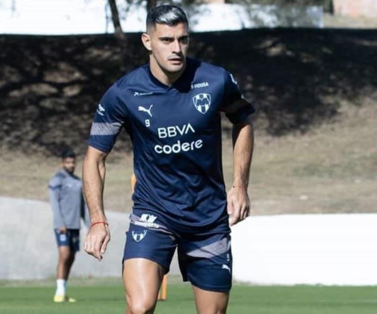 Entrena Rayados diezmado para el duelo ante La Franja Entrena Rayados diezmado para el duelo ante La Franja