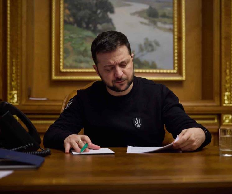 Cesa Zelensky a funcionarios por corrupción Cesa Zelensky a funcionarios por corrupción