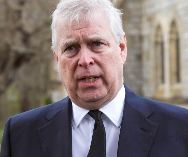 Desalojarían al príncipe Andrés de Buckingham por escándalos