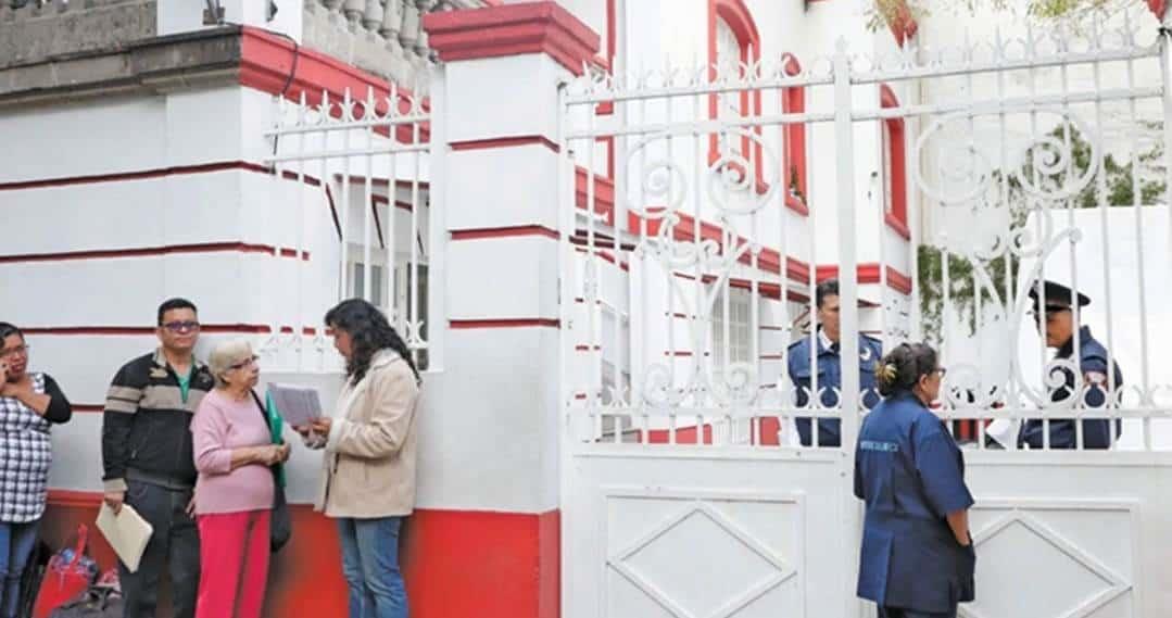 Desalojan sede de Morena que estuvo tomada por dos años Desalojan sede de Morena que estuvo tomada por dos años