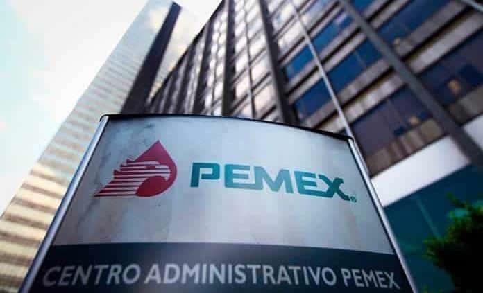 Gobierno podría transferir deuda de Pemex a Hacienda: AMLO Gobierno podría transferir deuda de Pemex a Hacienda: AMLO