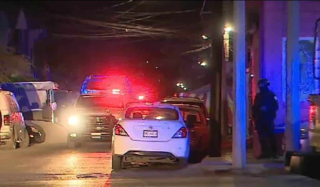 La violencia regresó a la zona del pozo en Monterrey, cuando hombres armados intentaron ejecutar a un hombre cuando salió de su domicilio