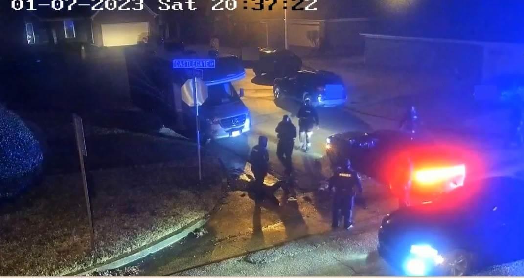 Publican video de policías de Memphis golpeando a Tyre Publican video de policías de Memphis golpeando a Tyre