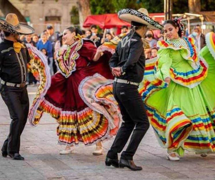 Aquismón se alista para recibir las tradiciones folklóricas Aquismón se alista para recibir las tradiciones folklóricas