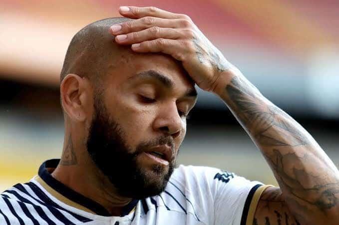 Buscan abogados la prisión domiciliaria para Dani Alves Buscan abogados la prisión domiciliaria para Dani Alves