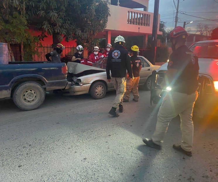 Chocan y salen heridos Chocan y salen heridos