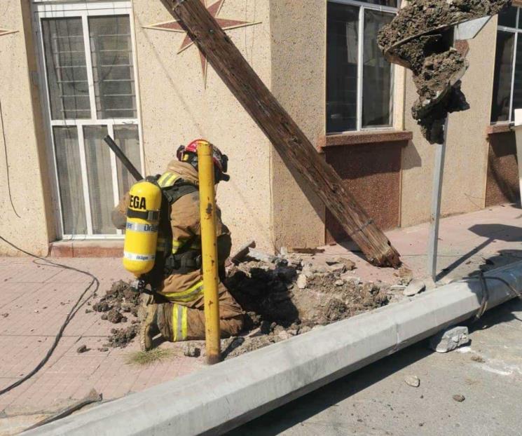Evacuan a 20 vecinos por fuga de gas natural en Monterrey Evacuan a 20 vecinos por fuga de gas natural en Monterrey