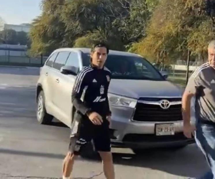 Realiza Lainez pruebas físicas y médicas Realiza Lainez pruebas físicas y médicas