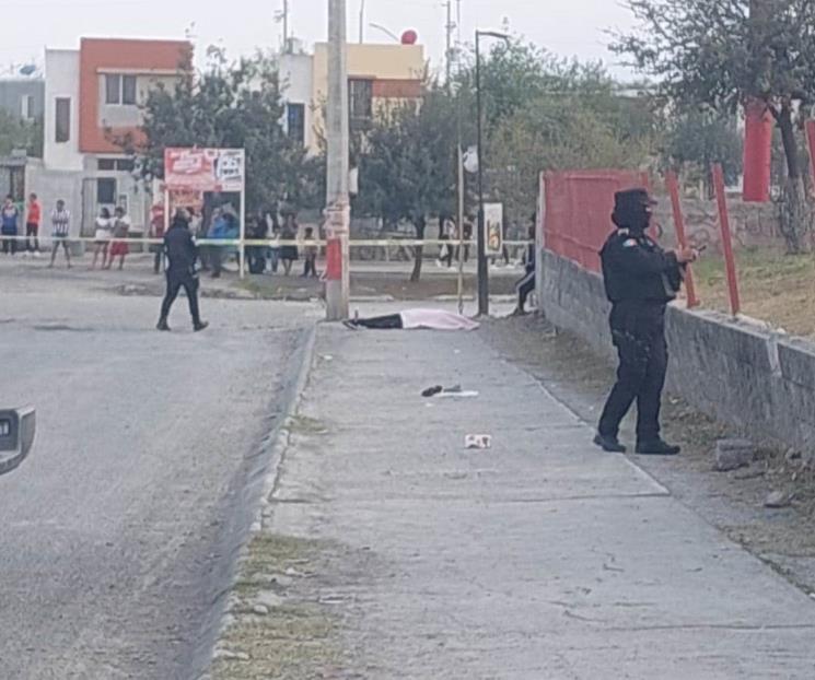 Investigan asesinato de mujer en Cadereyta Investigan asesinato de mujer en Cadereyta