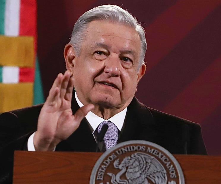 AMLO considera que Cárdenas pasó a ser adversario AMLO considera que Cárdenas pasó a ser adversario