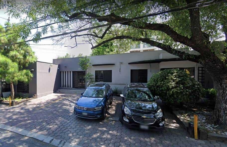 Roban más de 1mdp en clínica de SP Roban más de 1mdp en clínica de SP