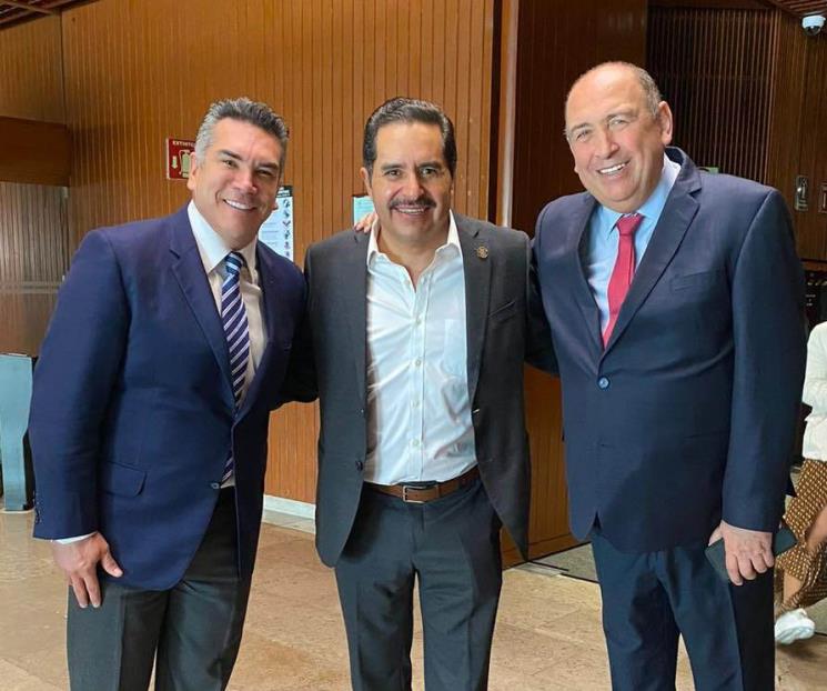 Apoya PRI estatal a su dirigente nacional Apoya PRI estatal a su dirigente nacional