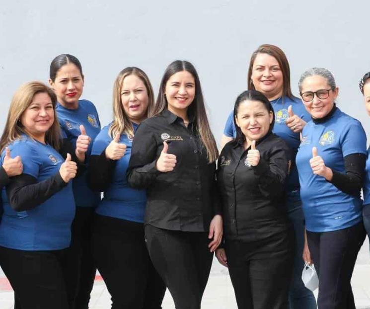 Integran a la familia  en educación de estudiantes