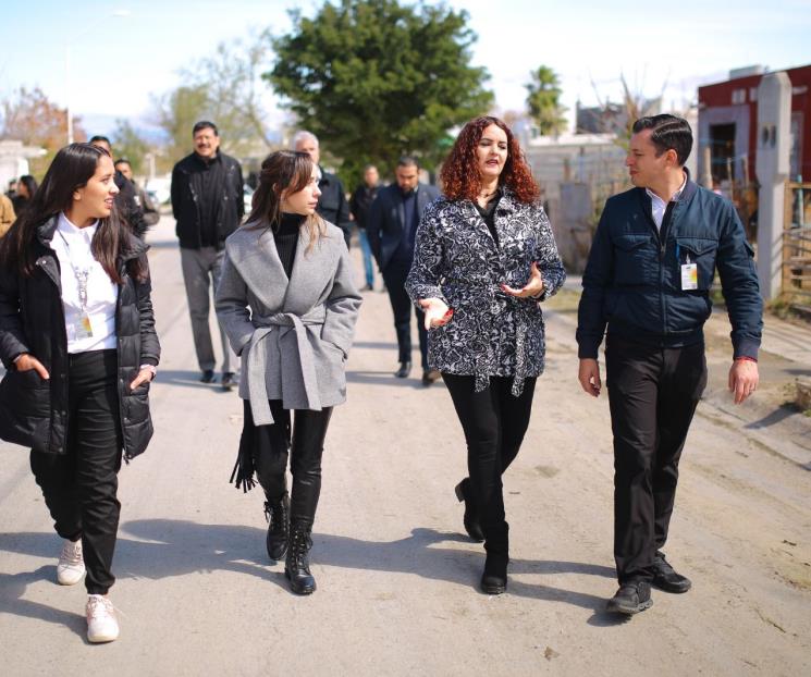 Entrega Colosio casas a damnificados de incendio Entrega Colosio casas a damnificados de incendio